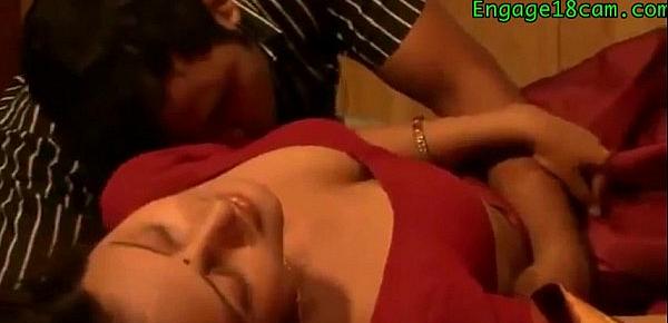  Savita bhabhi ki angreiya full video at - engage18cam.com